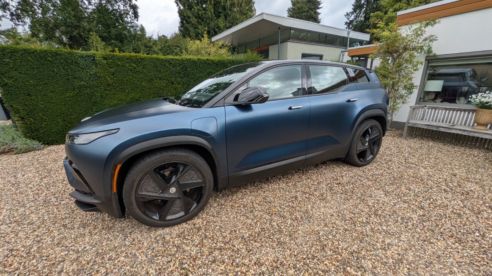 Fisker Ocean 113KWH 414KW 2023 Blauw, Auto's, 121 pk, 124 €/maand, Blauw, Origineel Nederlands