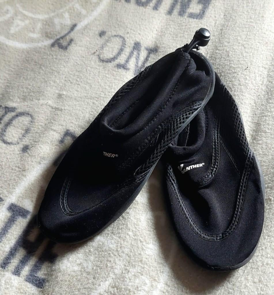 surfschoenen maat 35, Ophalen, Zo goed als nieuw, Kind, Zeil- of Surfschoenen
