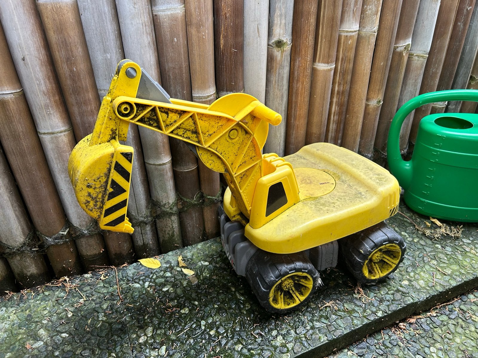 Gele speelgoed graafmachine voor kinderen, Ophalen, Gebruikt