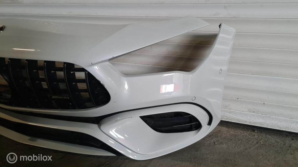 Bumper voor Mercedes CLA 45 AMG X118 C118 ('19->), Gebruikt, Voor, Mercedes-Benz, Ophalen of Verzenden