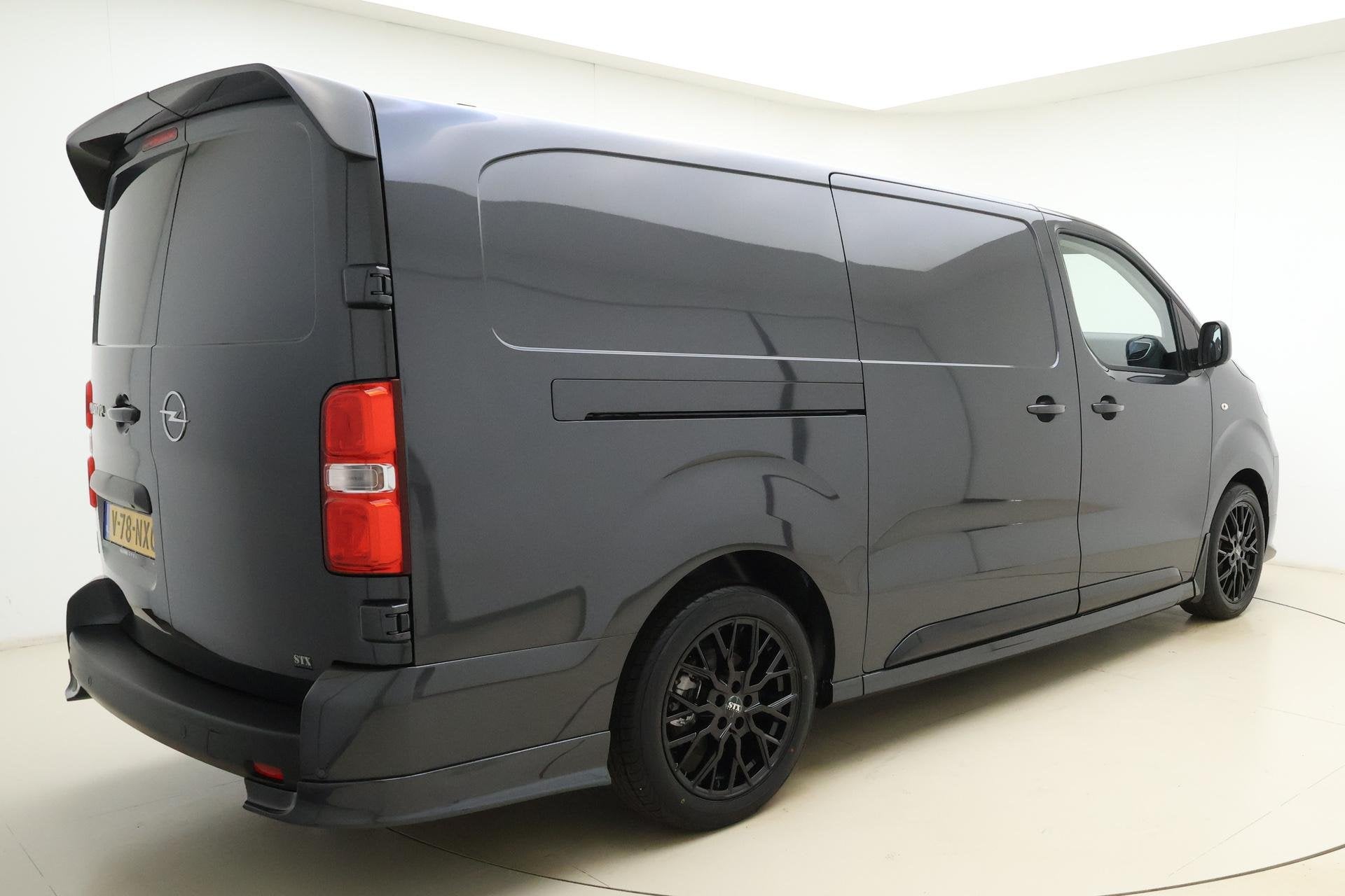Opel Vivaro Electric L3 75 kWh | DEMO | Lederen bekleding |, Gebruikt, Origineel Nederlands, 2 stoelen, 1000 kg