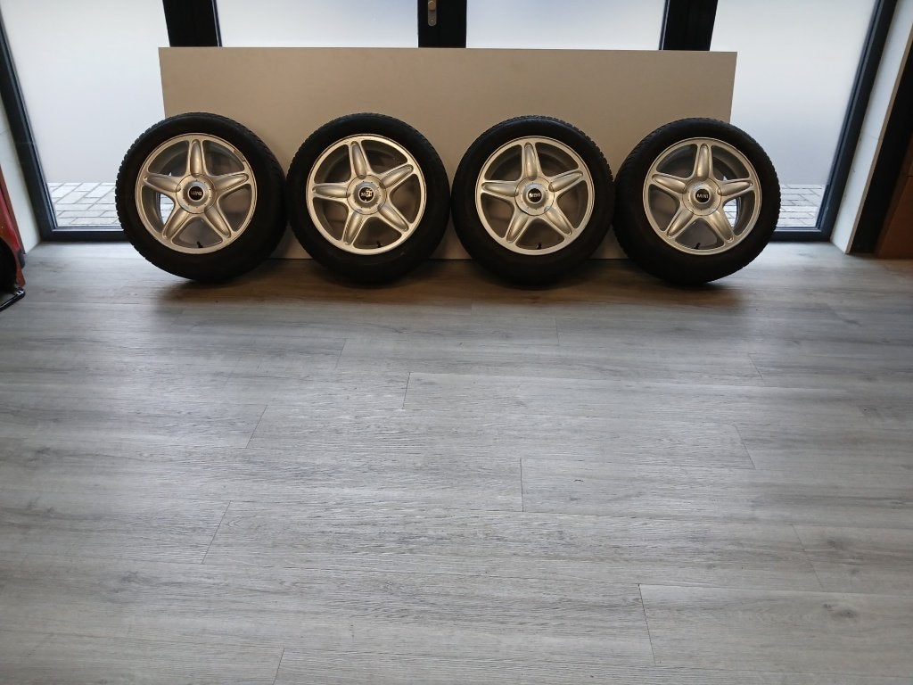 Winter Wielenset Mini Cooper 2001-2013 16INCH lichtmetaal!!, Auto-onderdelen, Banden en Velgen, Ophalen, 16 inch, Nieuw, Band(en)