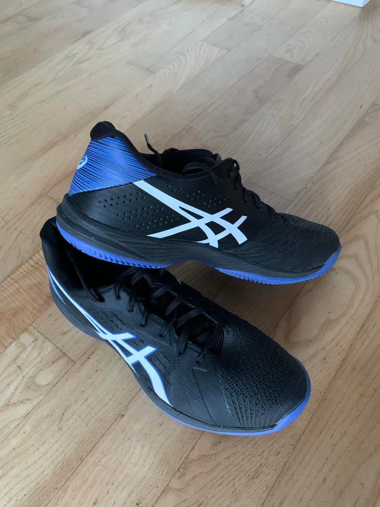 Asics Solution Swift FF padelschoenen Maat 42,5 2x gedragen, Sport en Fitness, Padel, Ophalen of Verzenden, Zo goed als nieuw