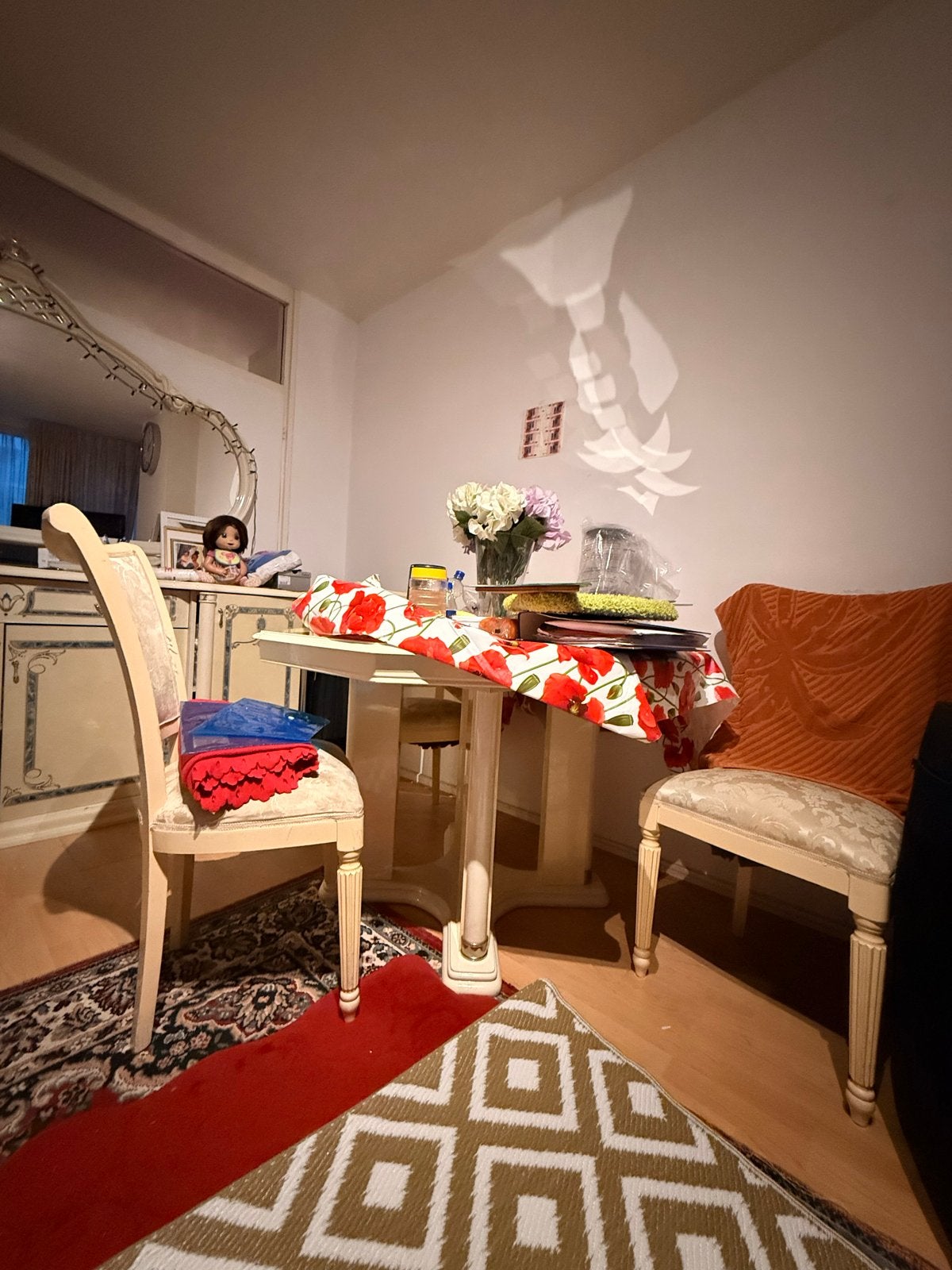 Elegante eettafel met 5 stoelen, Ophalen, Gebruikt, Vijf personen of meer, Overige houtsoorten