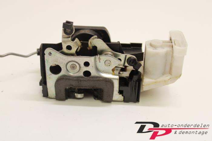 Deurslot Mechaniek 2Deurs links van een Fiat Punto, Auto-onderdelen, Gebruikt, -, -, Ophalen of Verzenden