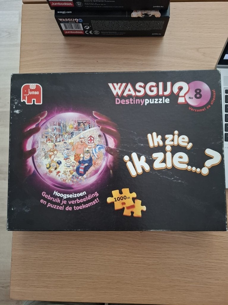 Wasgij puzzel 1000 stukjes - Hoogseizoen, Ophalen of Verzenden, 500 t/m 1500 stukjes, Zo goed als nieuw, Legpuzzel
