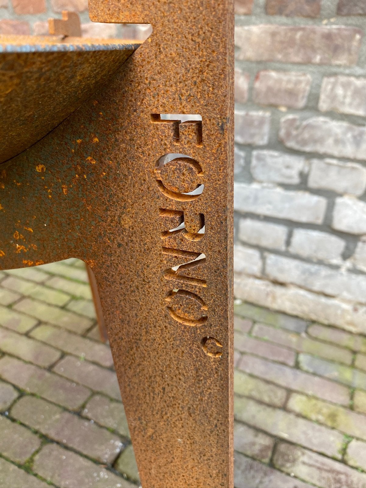 Forno vuurhaard / barbecue met grillplaat, Ophalen, Zo goed als nieuw