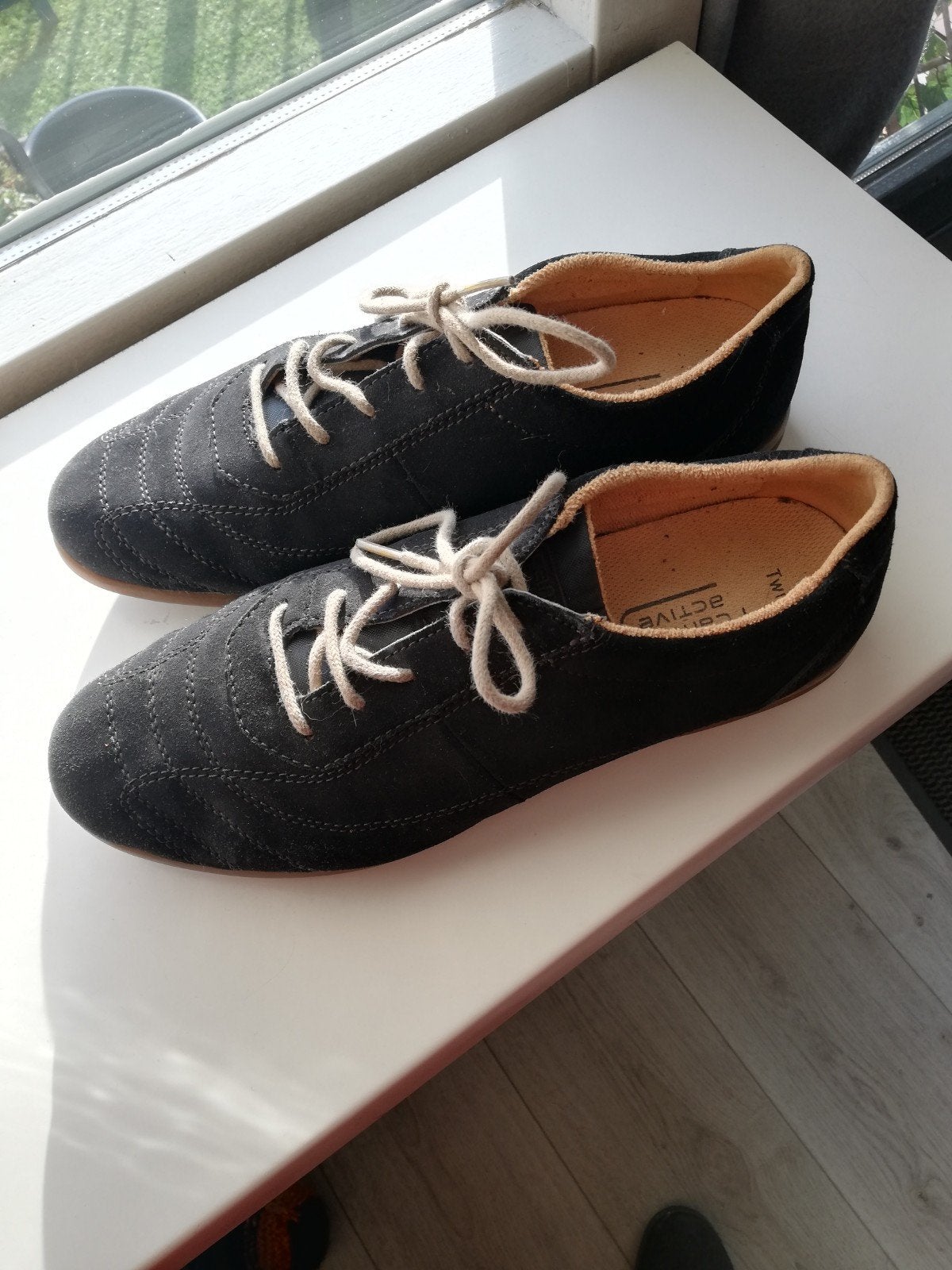 CAMEL ACTIVE 🌸 Mooie leder sneakers mt 39-5 dk blauw, Kleding | Dames, Camel actief, Verzenden, Blauw, Sneakers of Gympen