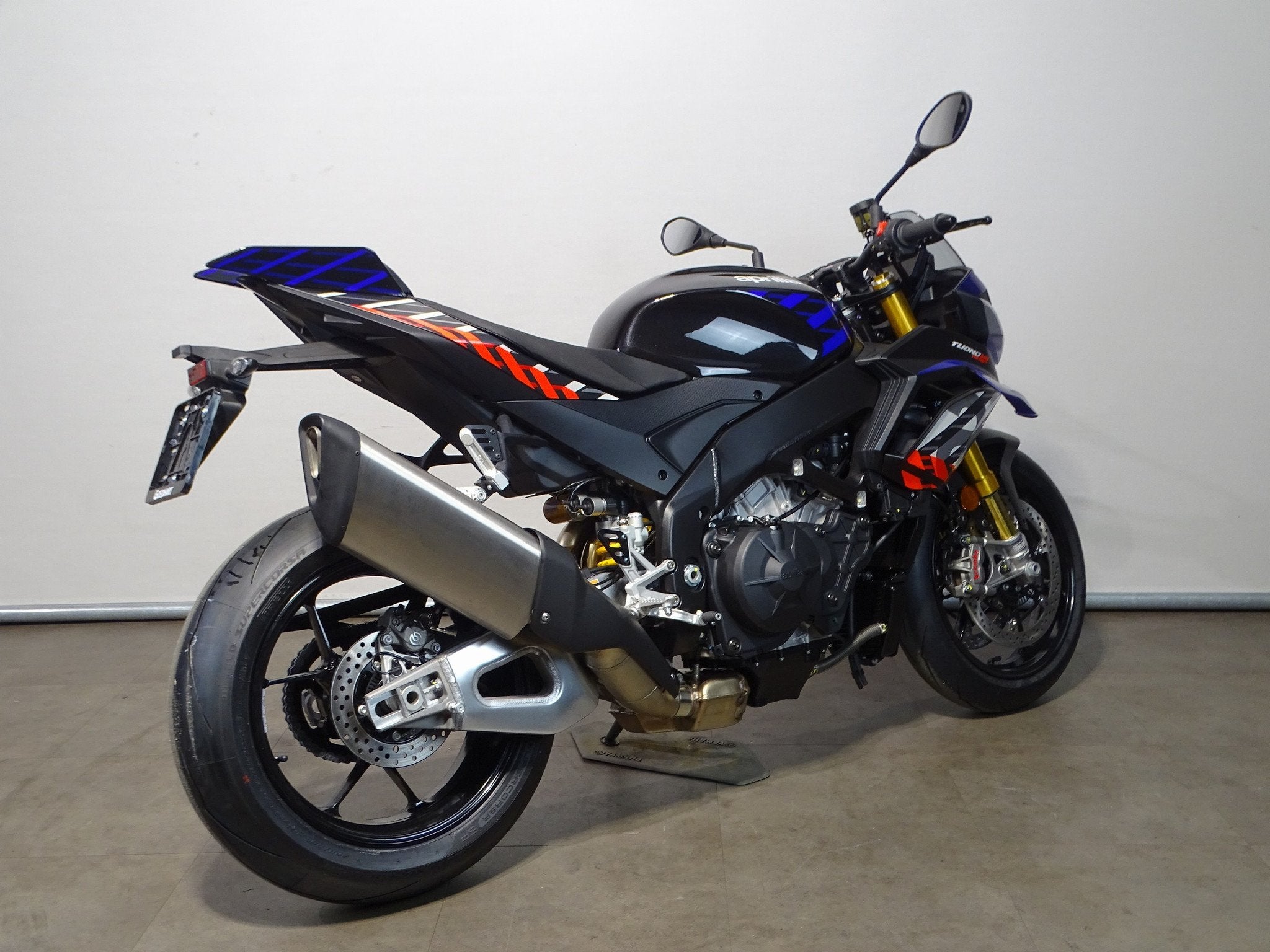 Aprilia Tuono V4 1100 E FACTORY, Bedrijf, Meer dan 35 kW, Naked bike