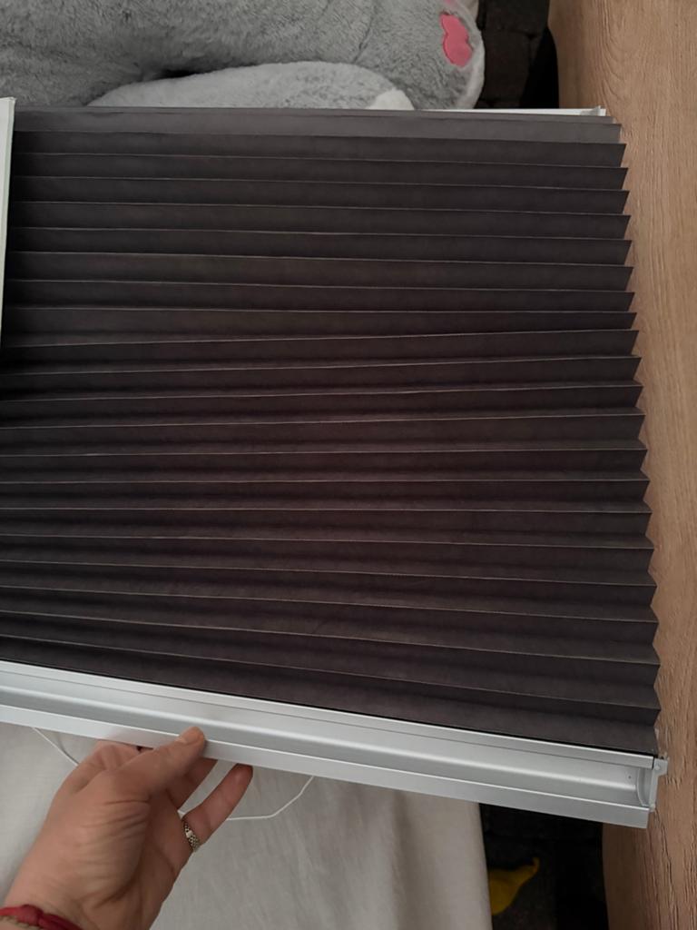Dakraamgordijn - Plissé gordijn voor Velux dakraam, Huis en Inrichting, Stoffering | Gordijnen en Lamellen, Ophalen of Verzenden