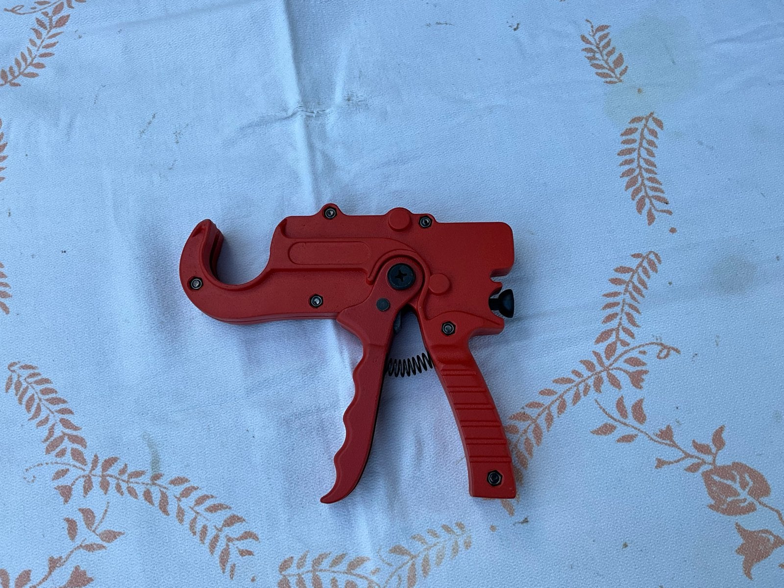 Nieuwe buisschaar voor kunststof leidingen, Ophalen of Verzenden, Nieuw, Snijgereedschap, Overige merken