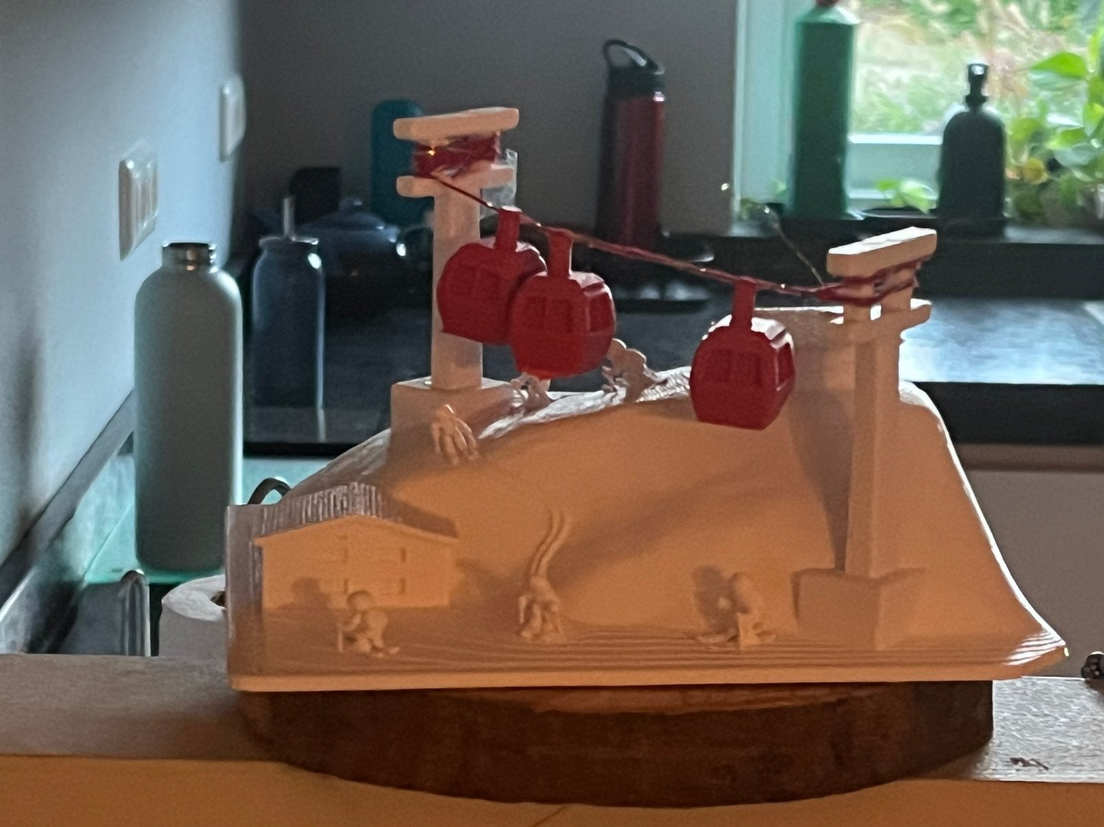 Unieke 3D-geprinte kabelbaan – Originele decoratie, Diversen, Verzenden, Zo goed als nieuw