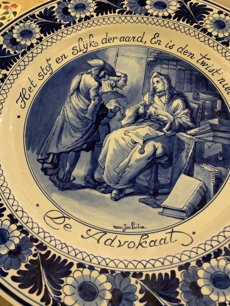 Zeldzaam Delft Porceleyne Fles Wandbord 'De Advokaat', Ophalen of Verzenden