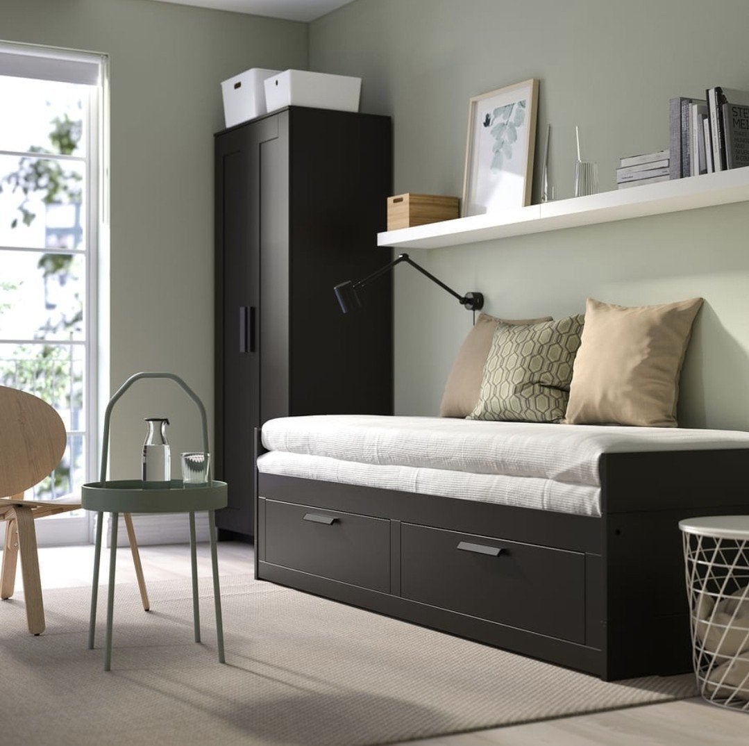 Ikea Brimnes bedbank with 2 drawers/2 mattresses, Ophalen, Zwart, Tweepersoons, Zo goed als nieuw