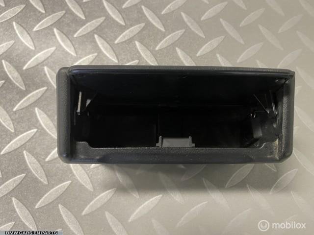 Asbak achter BMW 3-serie e30 diversen aanwezig achter, Gebruikt, Partnerportal@bmw.de, Bmw, Ophalen of Verzenden