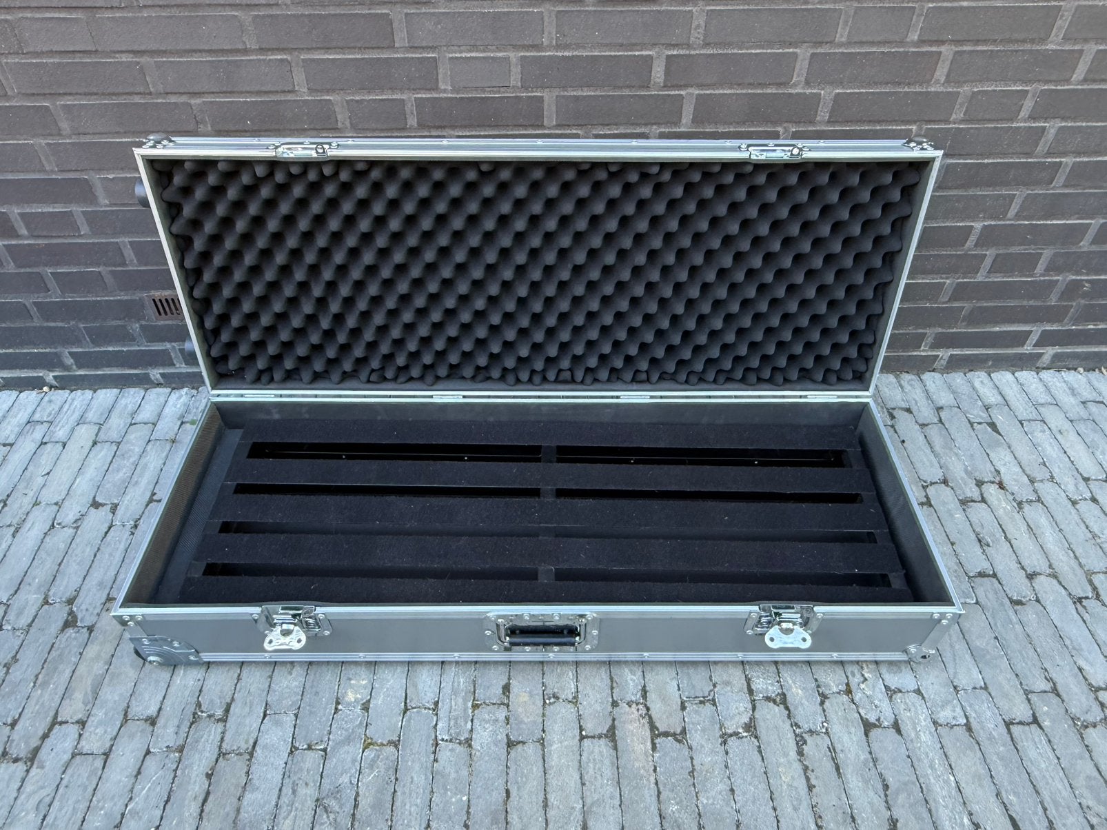 Groot pedal board met koffer pedaltrain, Ophalen, Zo goed als nieuw