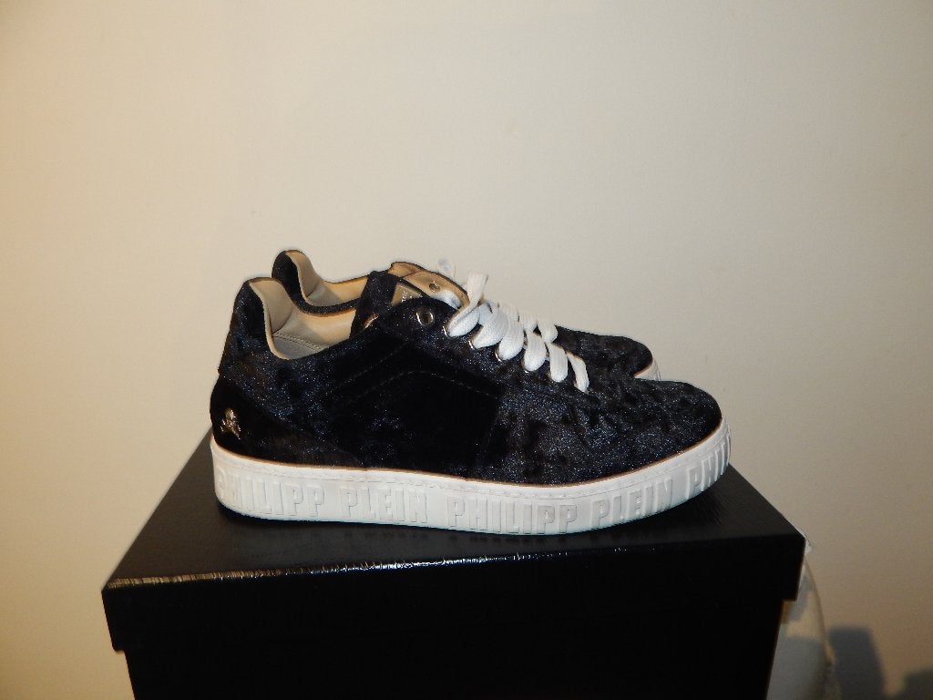 Philipp Plein velvet fluweel achtige sneakers zwartAls Nieuw