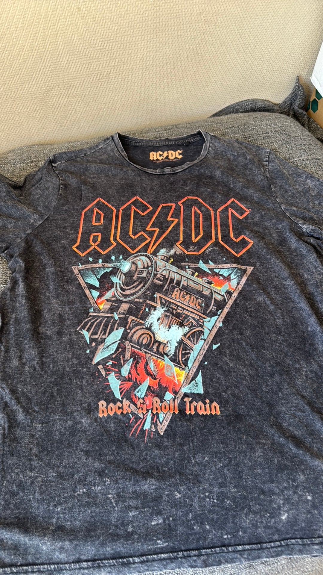AC/DC tshirt, Zwart, Maat 46/48 (XL) of groter, Ophalen of Verzenden, Zo goed als nieuw