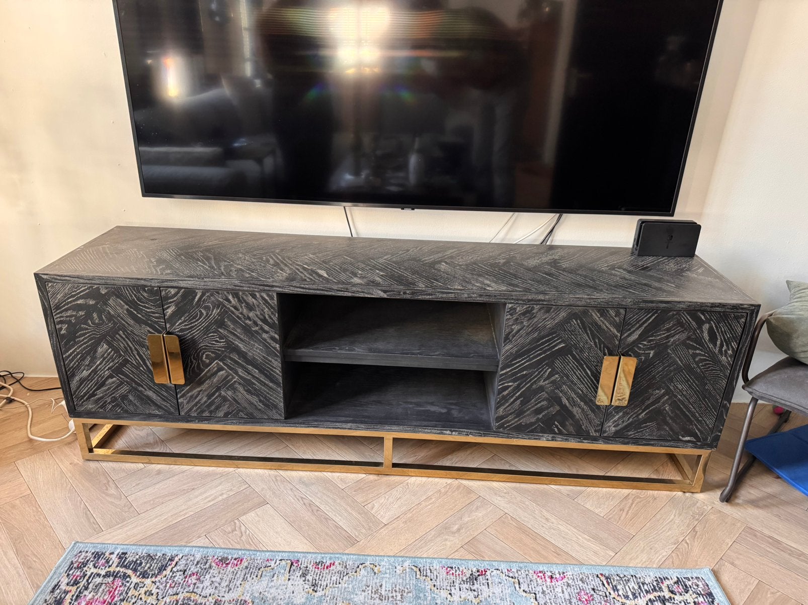 Tv meubel Richmond Interiors, Ophalen, 150 tot 200 cm, Zo goed als nieuw, 150 tot 200 cm
