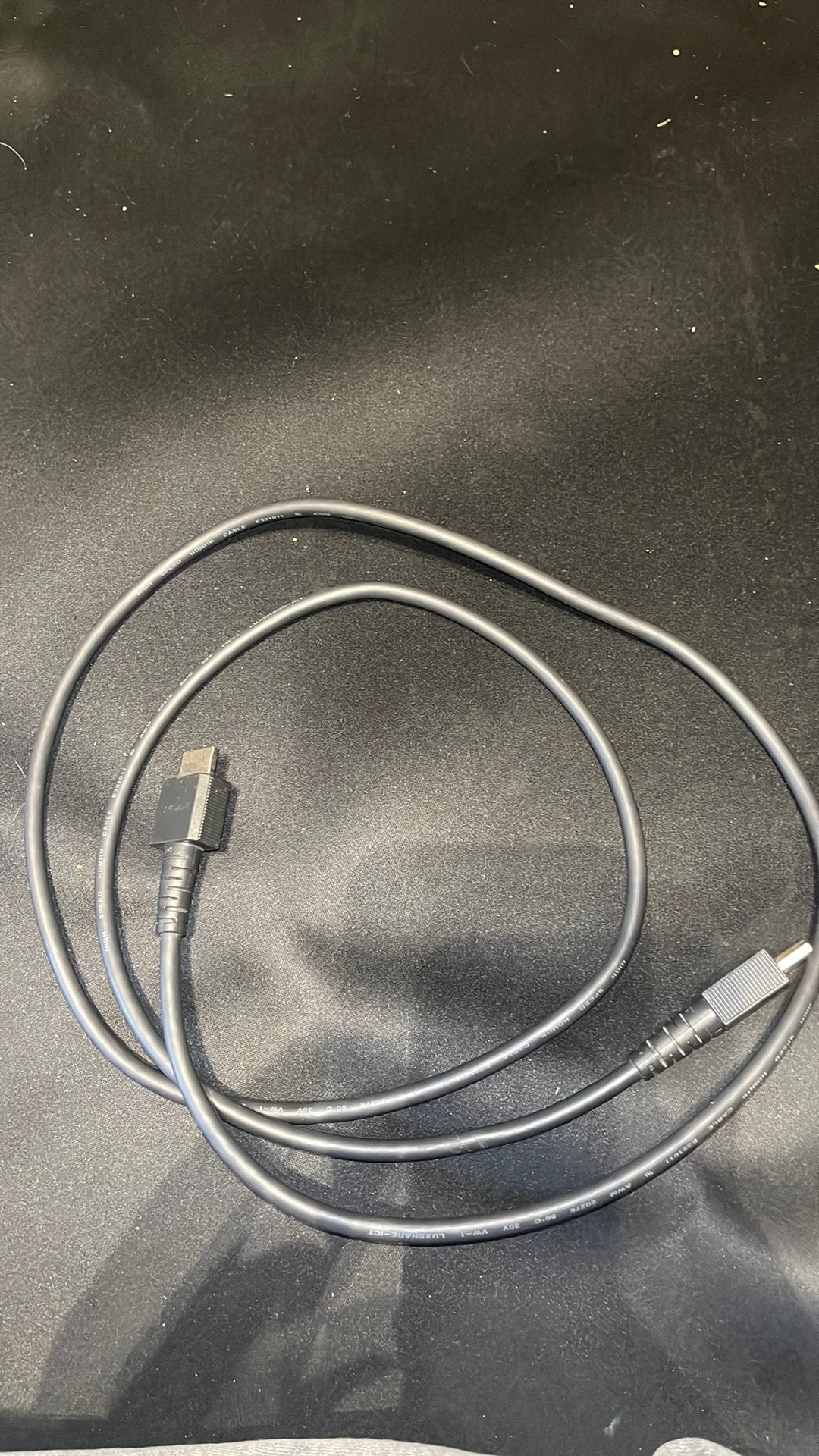 2 HDMI kabels, Ophalen, Zo goed als nieuw