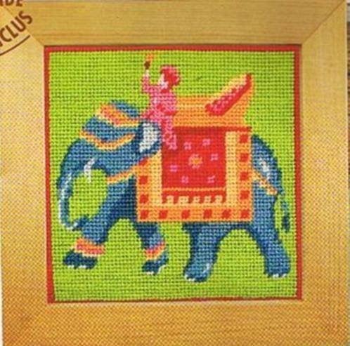 Borduurpakket Indian Elephant / Elephant Indien C894K (NIEUW, Ophalen of Verzenden, Nieuw, Handborduren, Borduurpakket