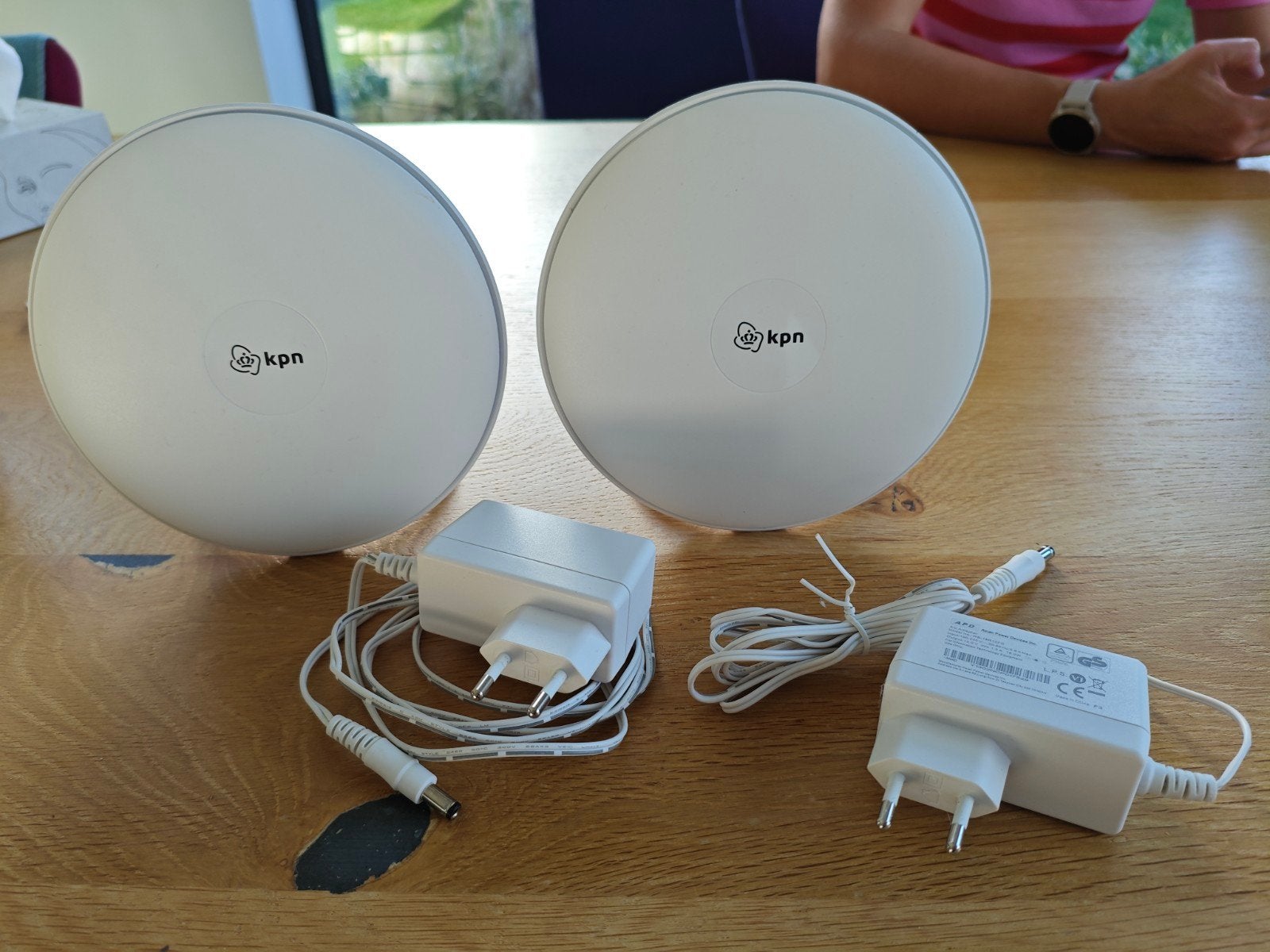 KPN SuperWifi 1 punten (2 stuks) met adapters, Ophalen of Verzenden, Zo goed als nieuw, Router, KPN