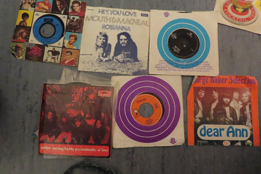vinyl singles Johnny Hoes, Wilma, Johnny Lion, W.Alberti e.a, Cd's en Dvd's, Vinyl Singles, Ophalen of Verzenden, Gebruikt, Nederlandstalig