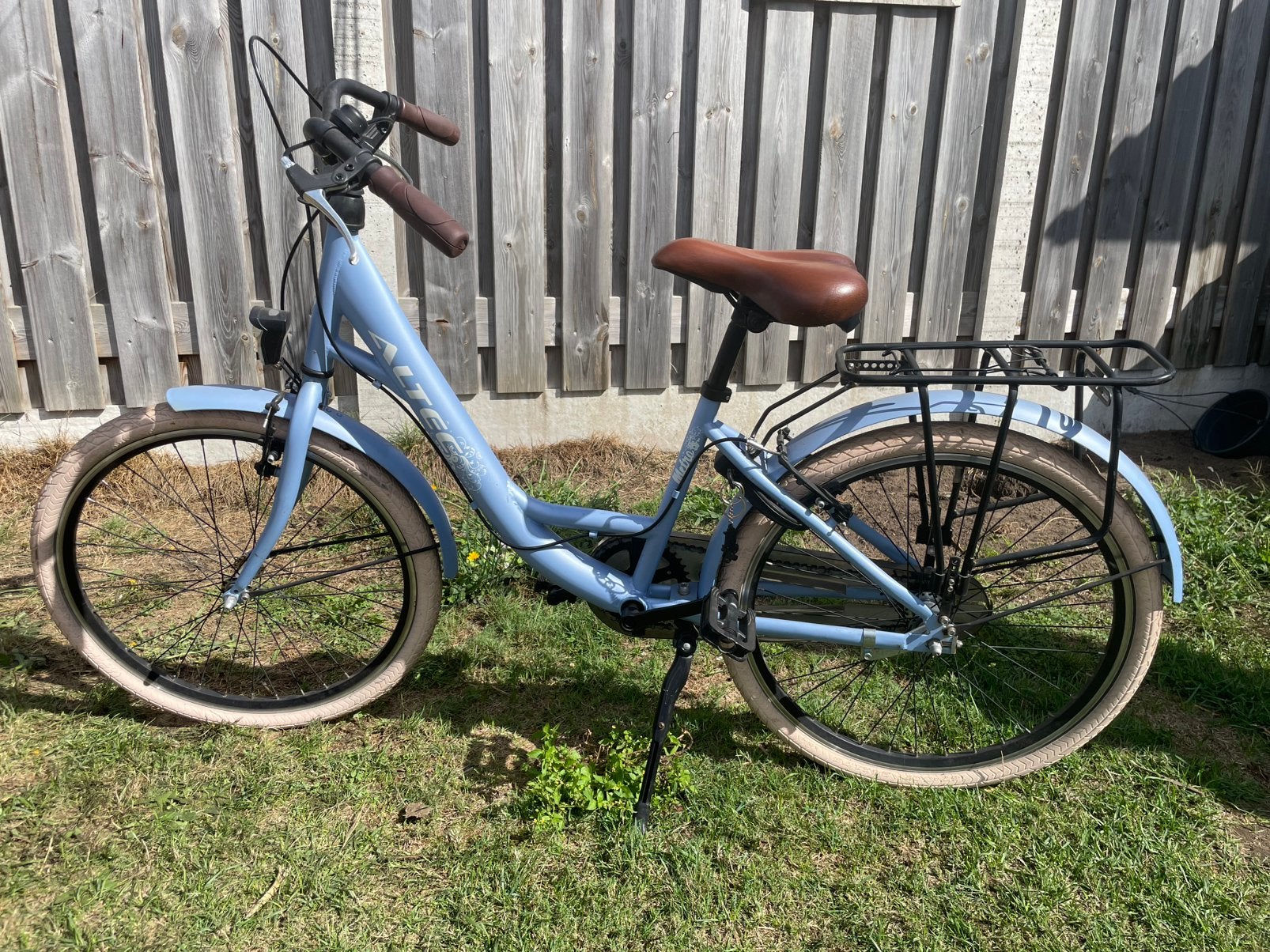 Fiets 24 inch, Ophalen, Zo goed als nieuw, 24 inch, Handrem