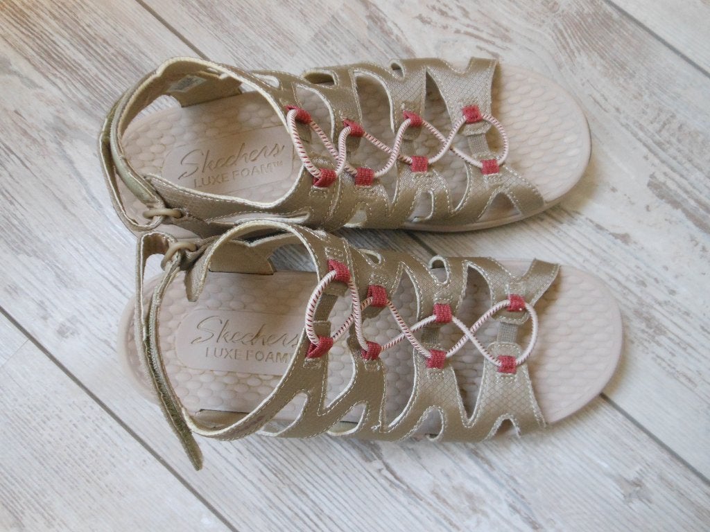 NIEUWE skechers, Kleding | Dames, Overige kleuren, Nieuw, Sandalen of Muiltjes, Ophalen of Verzenden