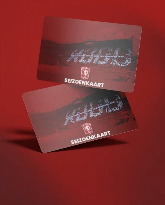 Twee FC Twente seizoenkaarten ruilen, voor 1 kaart Vak P, Tickets en Kaartjes, Seizoenskaart, Twee personen, Augustus