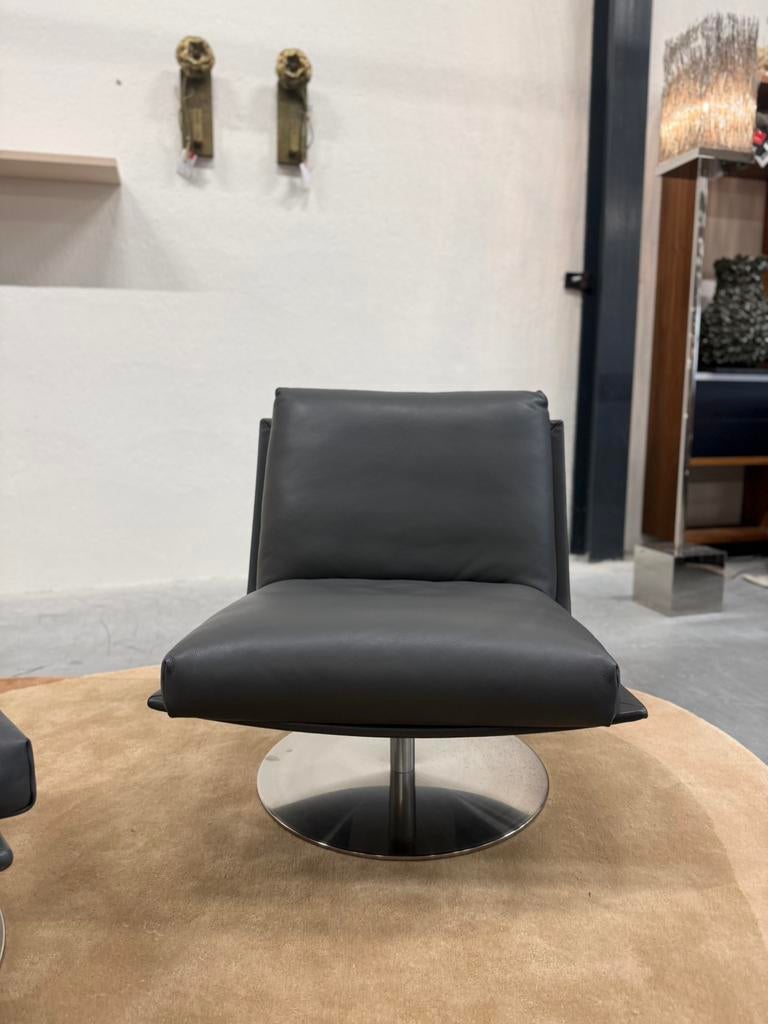 Nieuw Leolux Kudo Fauteuil met Poef Leer Design stoel Draai, Leolux, Nieuw, 75 tot 100 cm, Ophalen of Verzenden