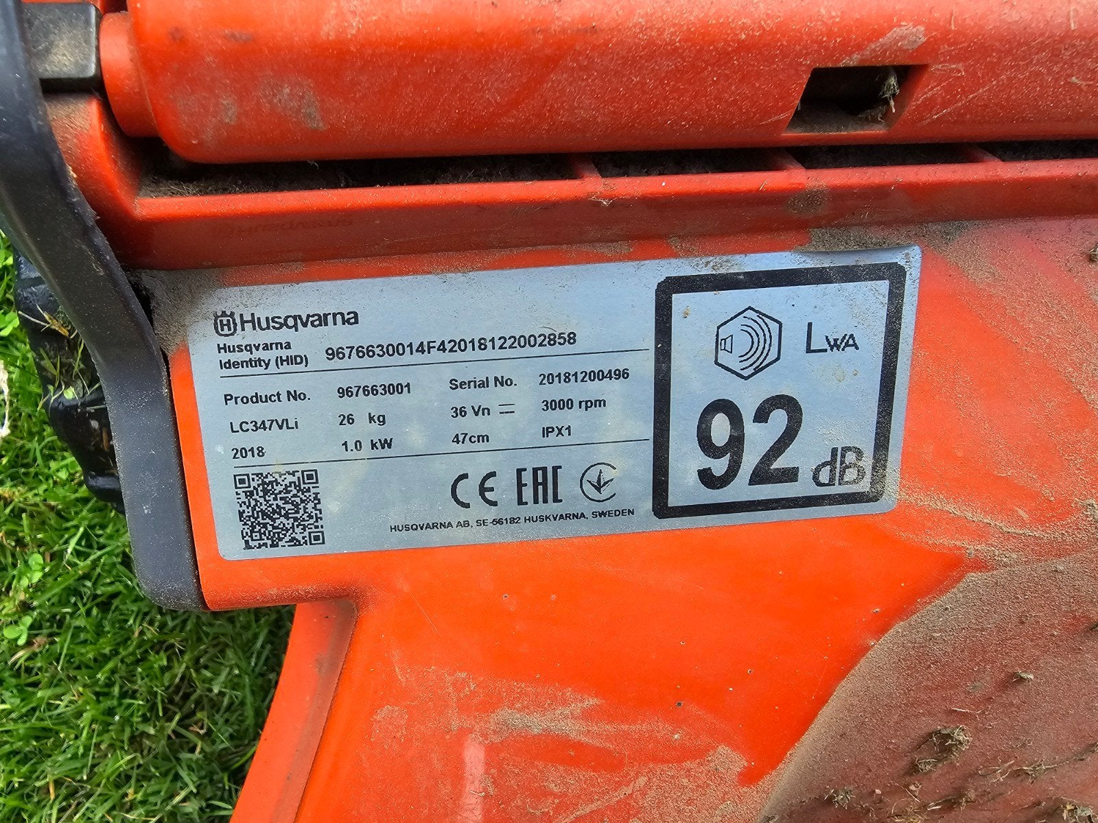 Foto 6 van Husqvarna LC347VLi Accu Grasmaaier met 2 Accu's en Lader