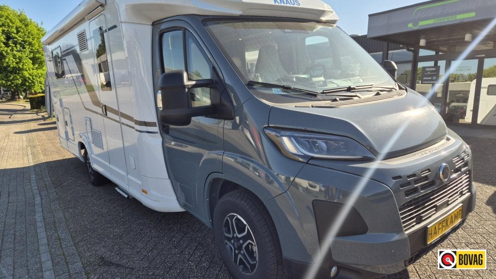 Knaus Sky TI 700 MEG 180pk autom. Exclusieve enkele bedden, Caravans en Kamperen, Automaat, Rookmelder, Verwarmde buitenspiegels