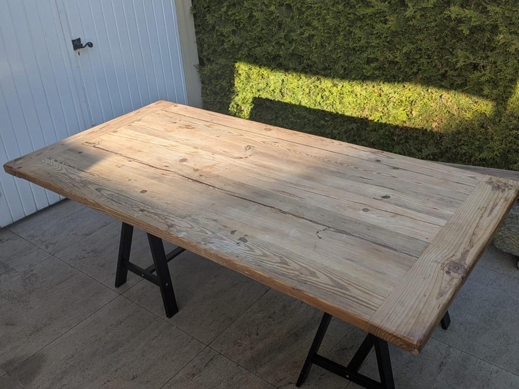 Robuuste eettafel van oud Frans eiken wagonplanken, Ophalen, Gebruikt, 100 tot 150 cm, Industrieel, Robuust, Landelijk