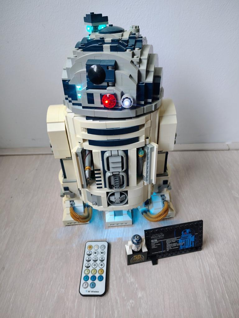 Lego R2-D2 (75308) met licht- en geluidkit, Ophalen of Verzenden, Zo goed als nieuw