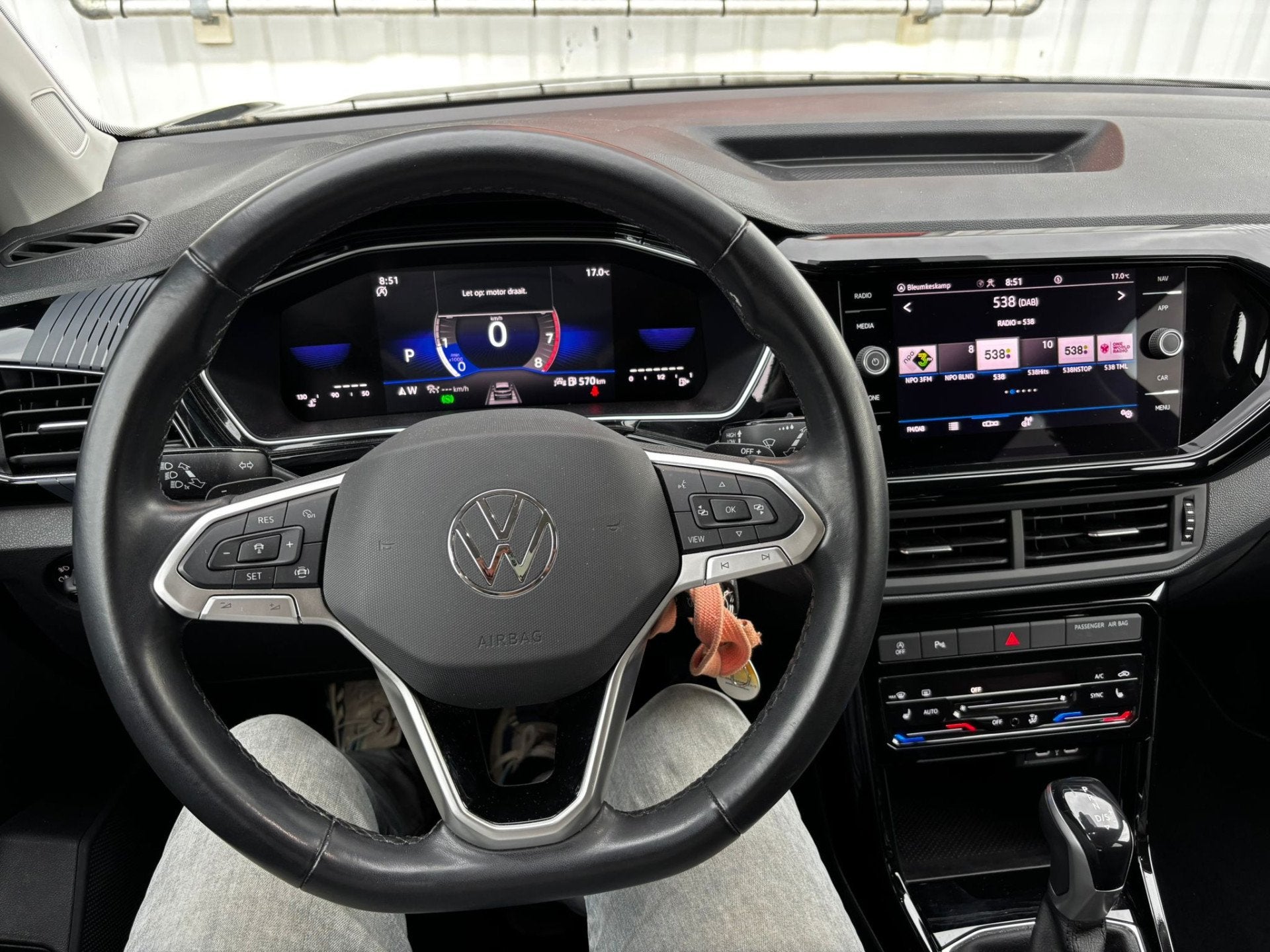 Volkswagen T-Cross R-Line 1.5 TSI 150 PK DSG ACC Nieuwstaat!, Dealer onderhouden, T-Cross, 4 cilinders, Leder en Stof