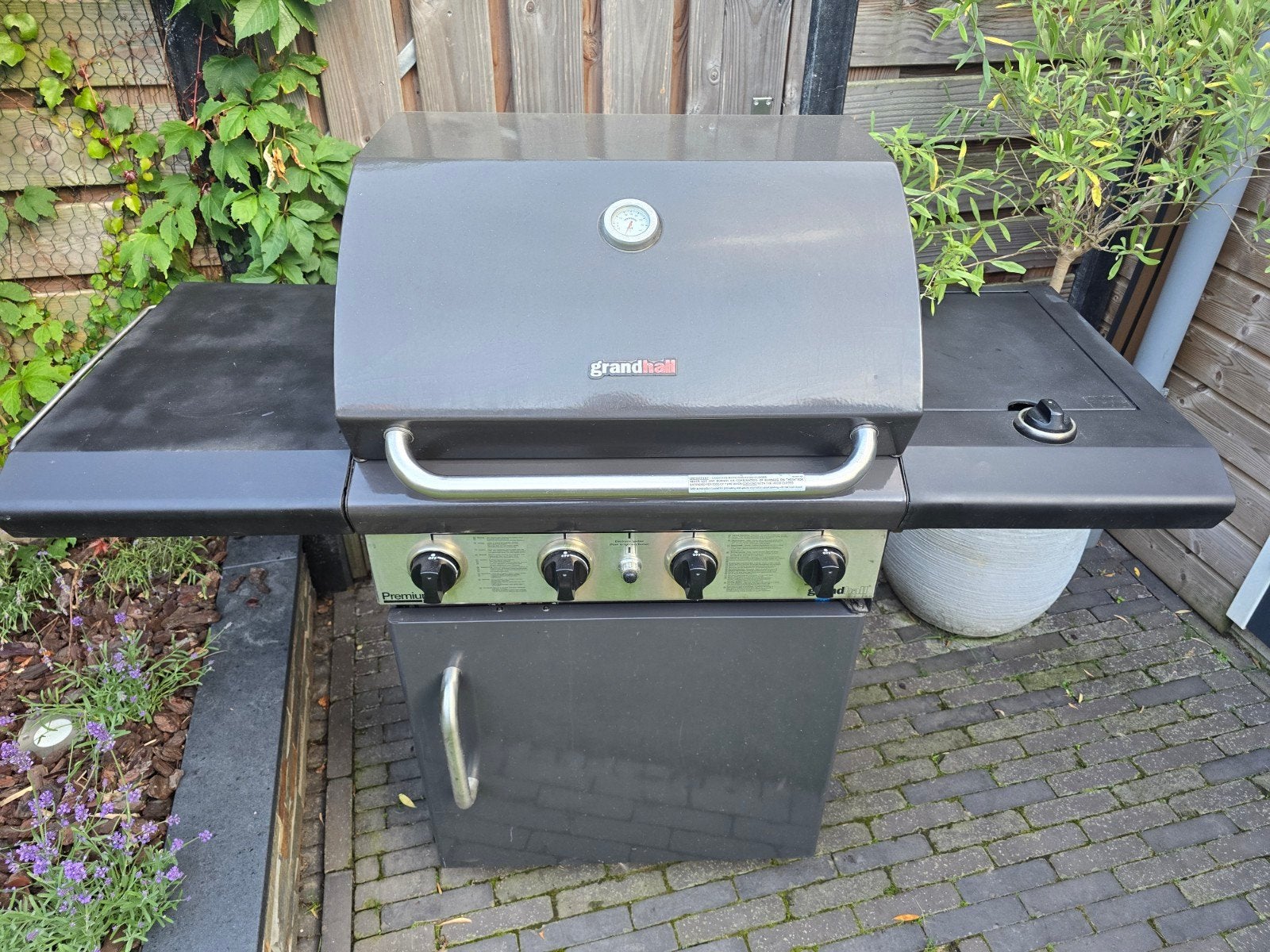 Grandhall Premium 323 gasbarbecue - Nette staat, Ophalen, Gebruikt, Grandhall