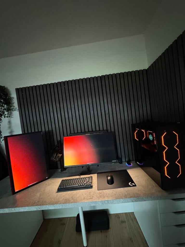 Complete gaming setup + high end custom pc, Computers en Software, Desktop Pc's, Zo goed als nieuw, 4 Ghz of meer, SSD, 64 GB of meer