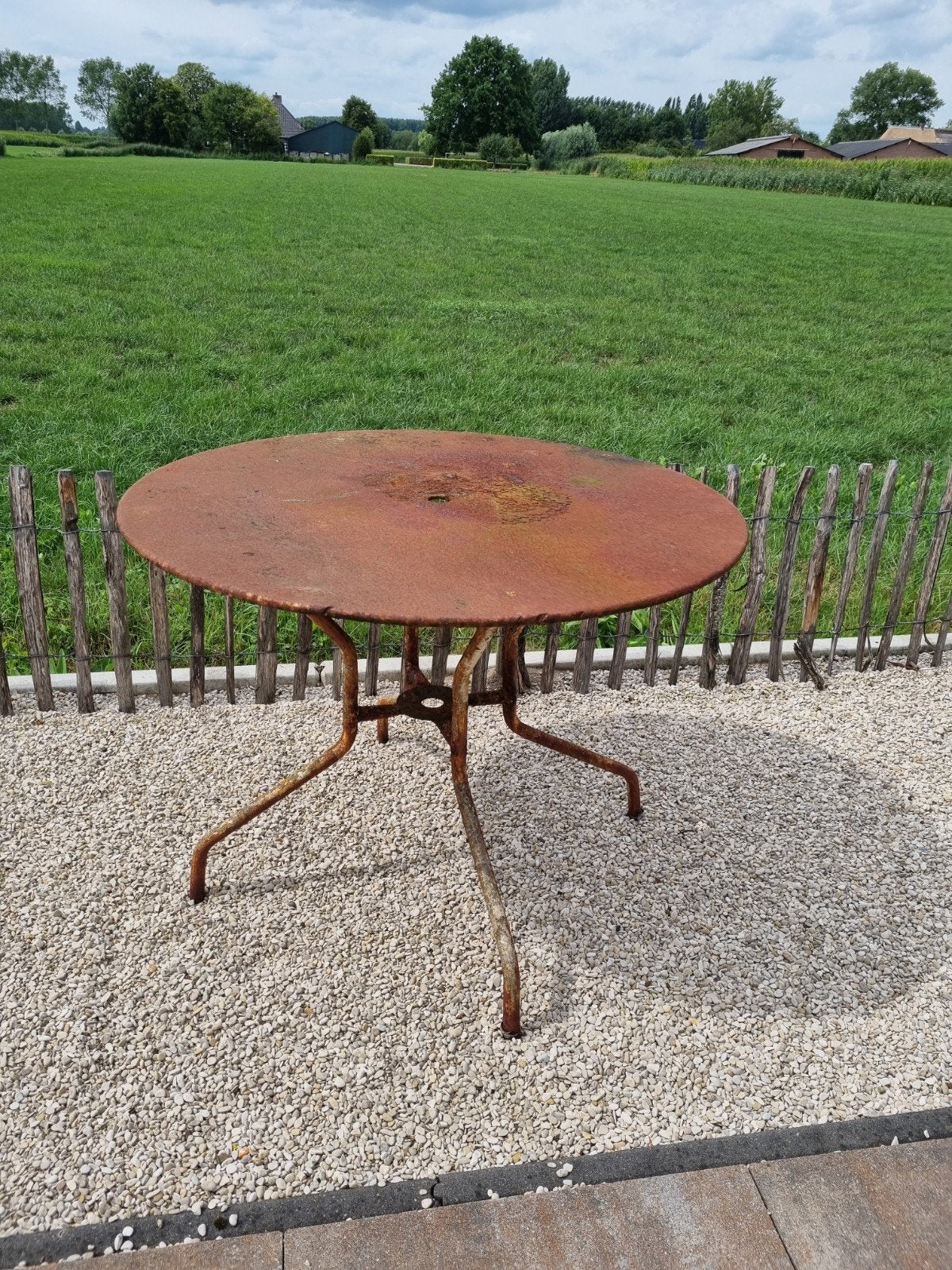 brocabte (tuin)tafel, geroest, Ophalen