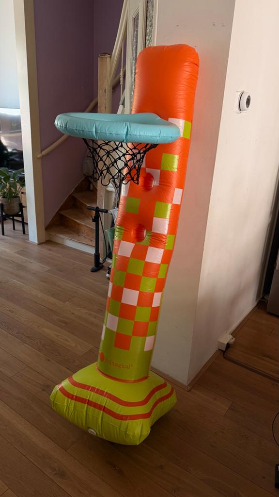 Opblaasbare basketbalring met bal - ItsImagical, Kinderen en Baby's, Ophalen of Verzenden, Zo goed als nieuw