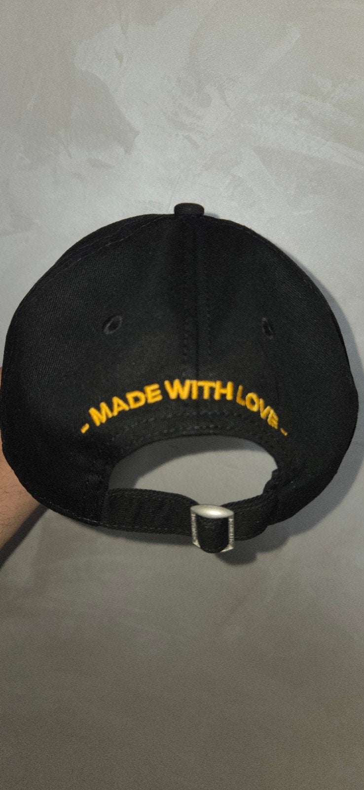 Originele Dsquared2 Pet - Zo goed als nieuw, Ophalen of Verzenden, Zo goed als nieuw, Pet