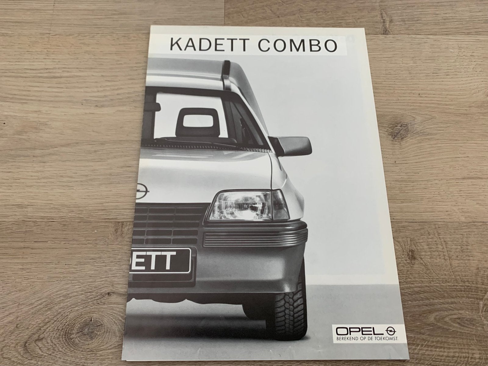 Folder Opel Kadett Combo 1986, Ophalen of Verzenden, Opel