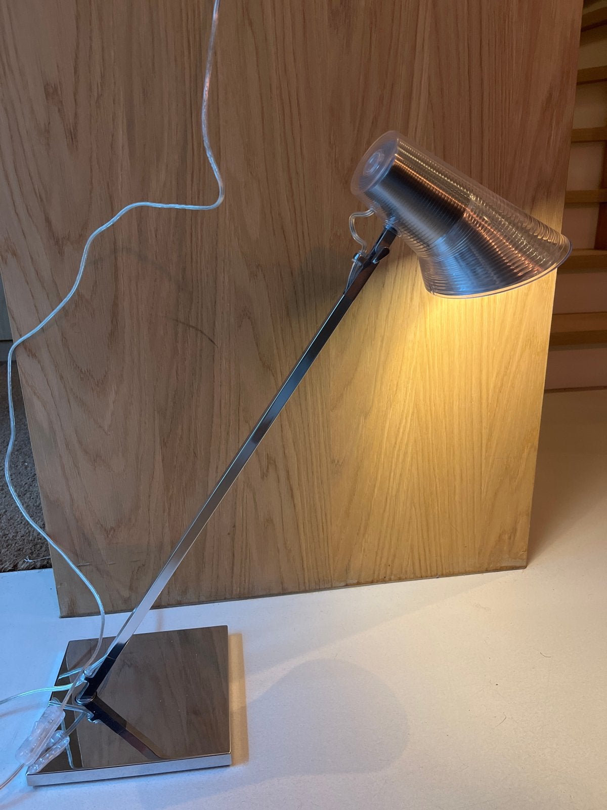 Flos tafellamp kelvin, Bureaulamp, Verstelbaar, Ophalen of Verzenden, Zo goed als nieuw