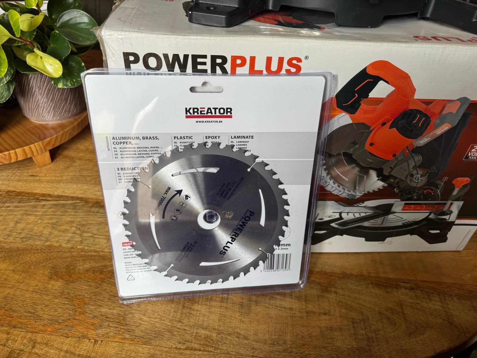 Powerplus Afkortzaag 20V - zgan, Verzenden, Zo goed als nieuw, Afkortzaag, 30 tot 70 mm
