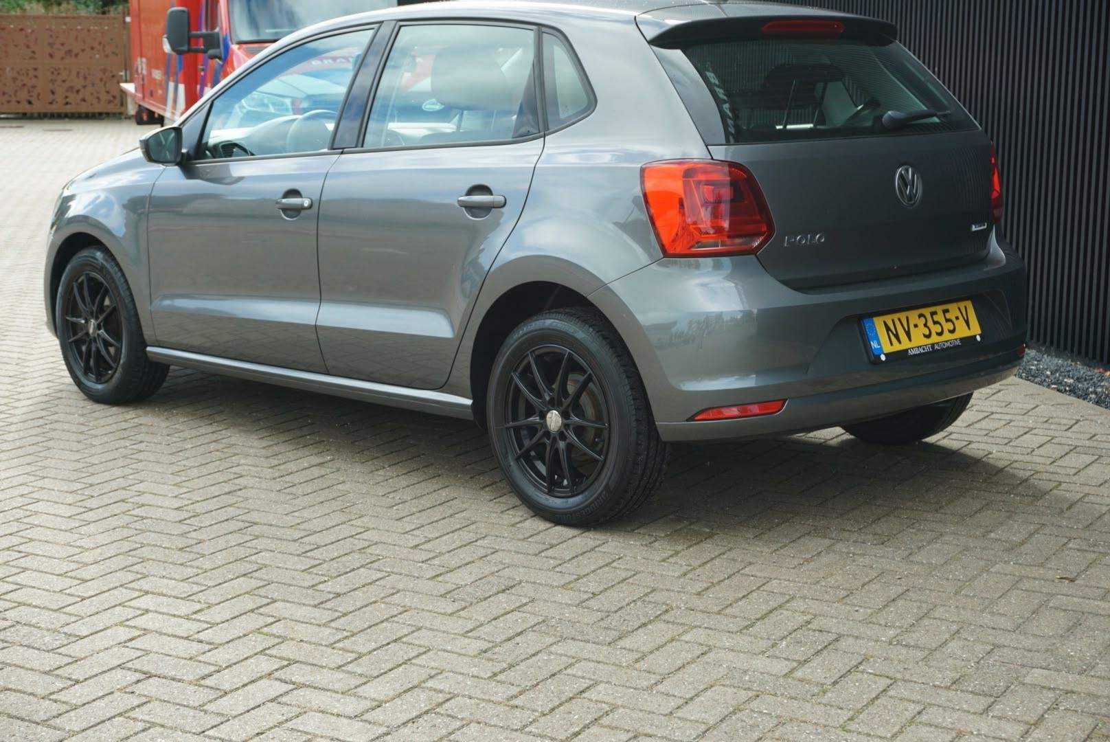 Volkswagen Polo 1.0 Comfortline Airco/Apple/Cruise/NL, Dealer onderhouden, Stof, Verwarmde buitenspiegels, Origineel Nederlands