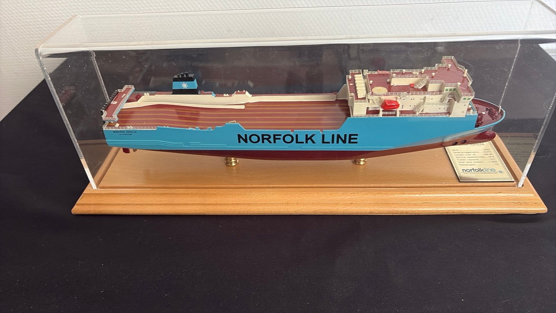 Model Maersk Anglia van Norfolk Line, Ophalen of Verzenden, Gebruikt