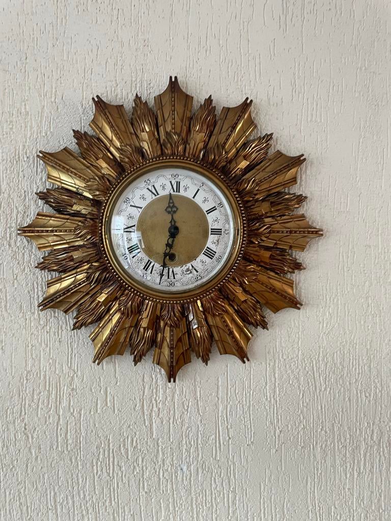 Retro / Vintage Klok - zonneklok Goudkleurig., Ophalen of Verzenden, Gebruikt, Wandklok