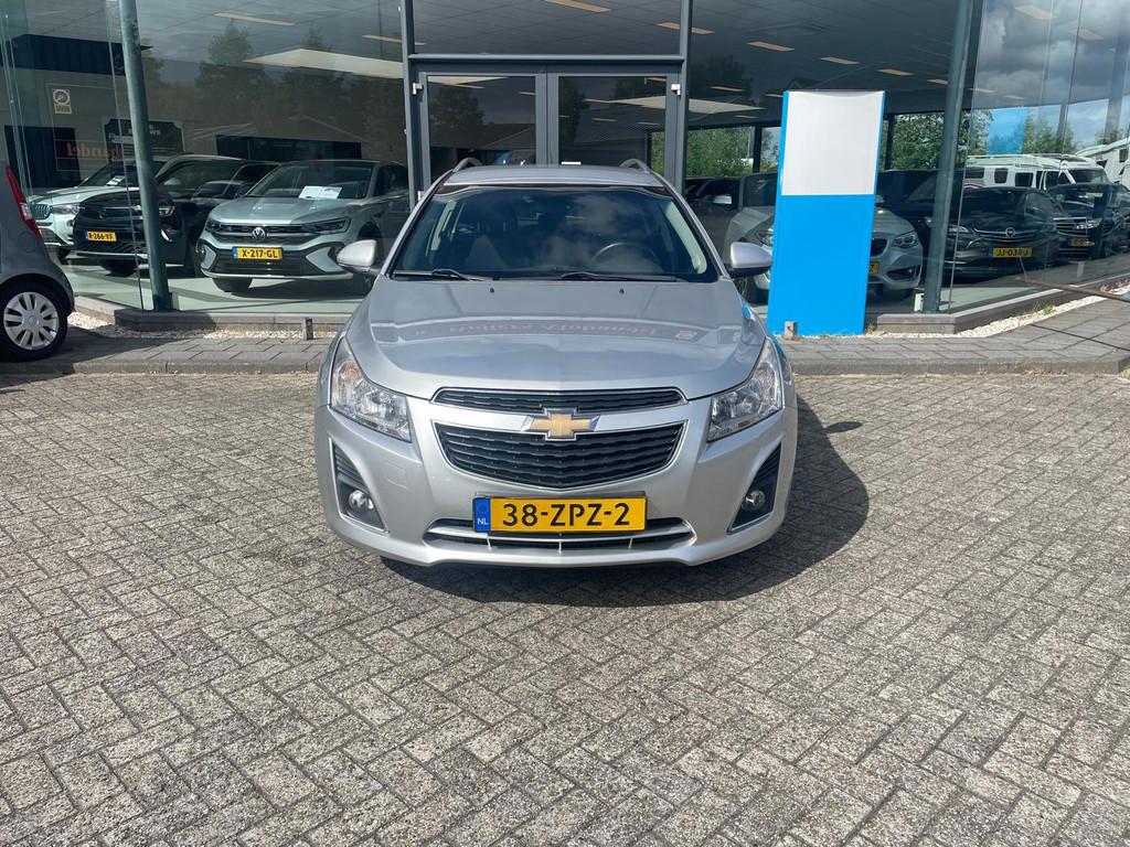 Chevrolet Cruze Station Wagon 1.4T LTZ, Voorwielaandrijving, Euro 5, Gebruikt, Zwart
