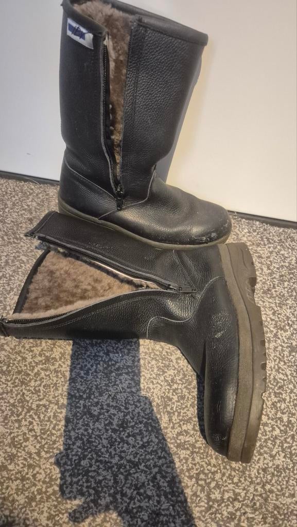 Werklaarzen, militaire laarzen, mt 40, Ophalen of Verzenden, Zo goed als nieuw, Zwart, Boots