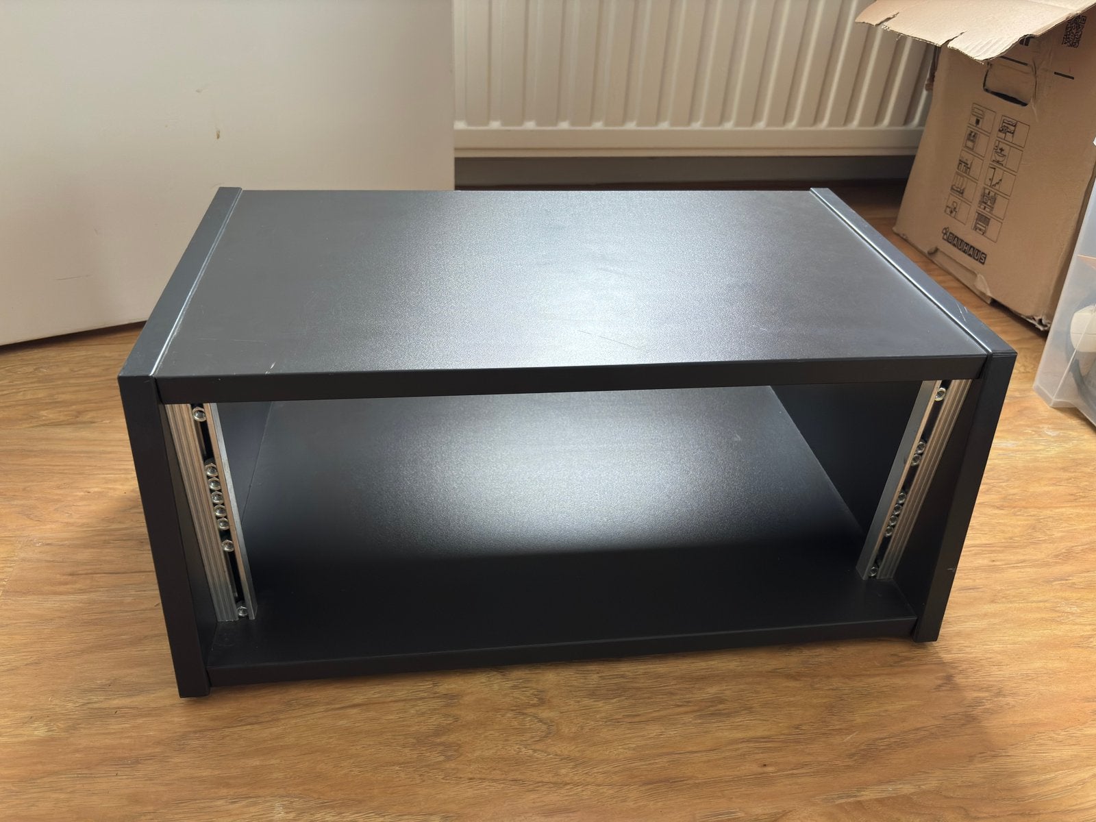 Thomann Thon 4U studio rack 19 inch (2 stuks), Ophalen, Gebruikt